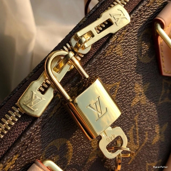 Louis BB ALMA Vuitton 0818